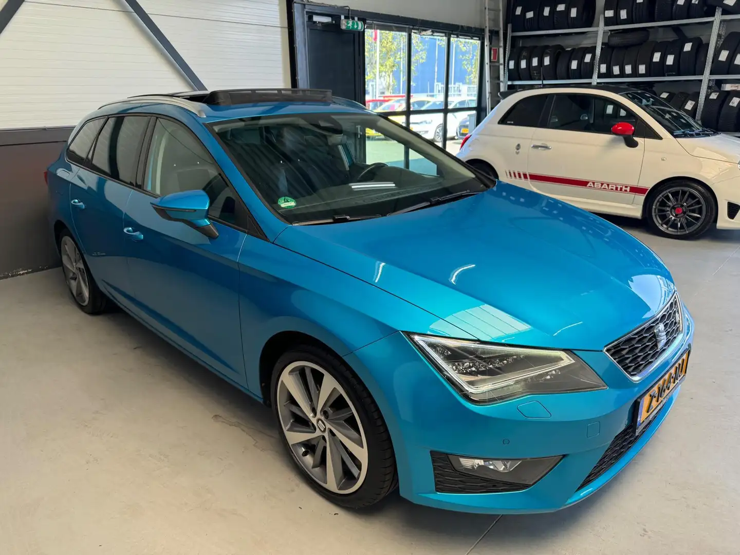 SEAT Leon ST 1.4 EcoTSI FR Connect Full-options,150PK, uniek Blu/Azzurro - 2