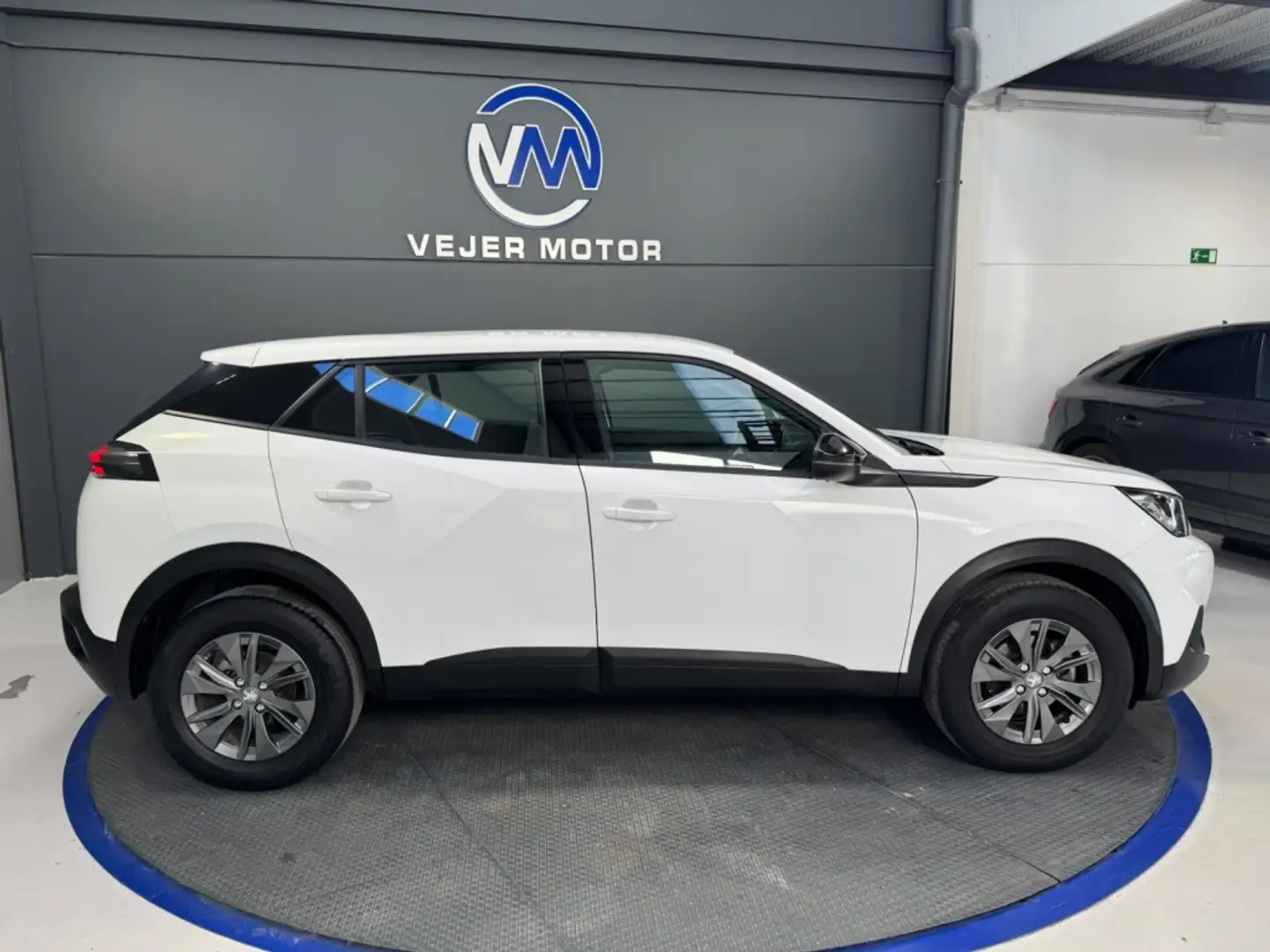 Peugeot 2008 1.5BlueHDi S&S Allure Pack 110 Blanco - 2