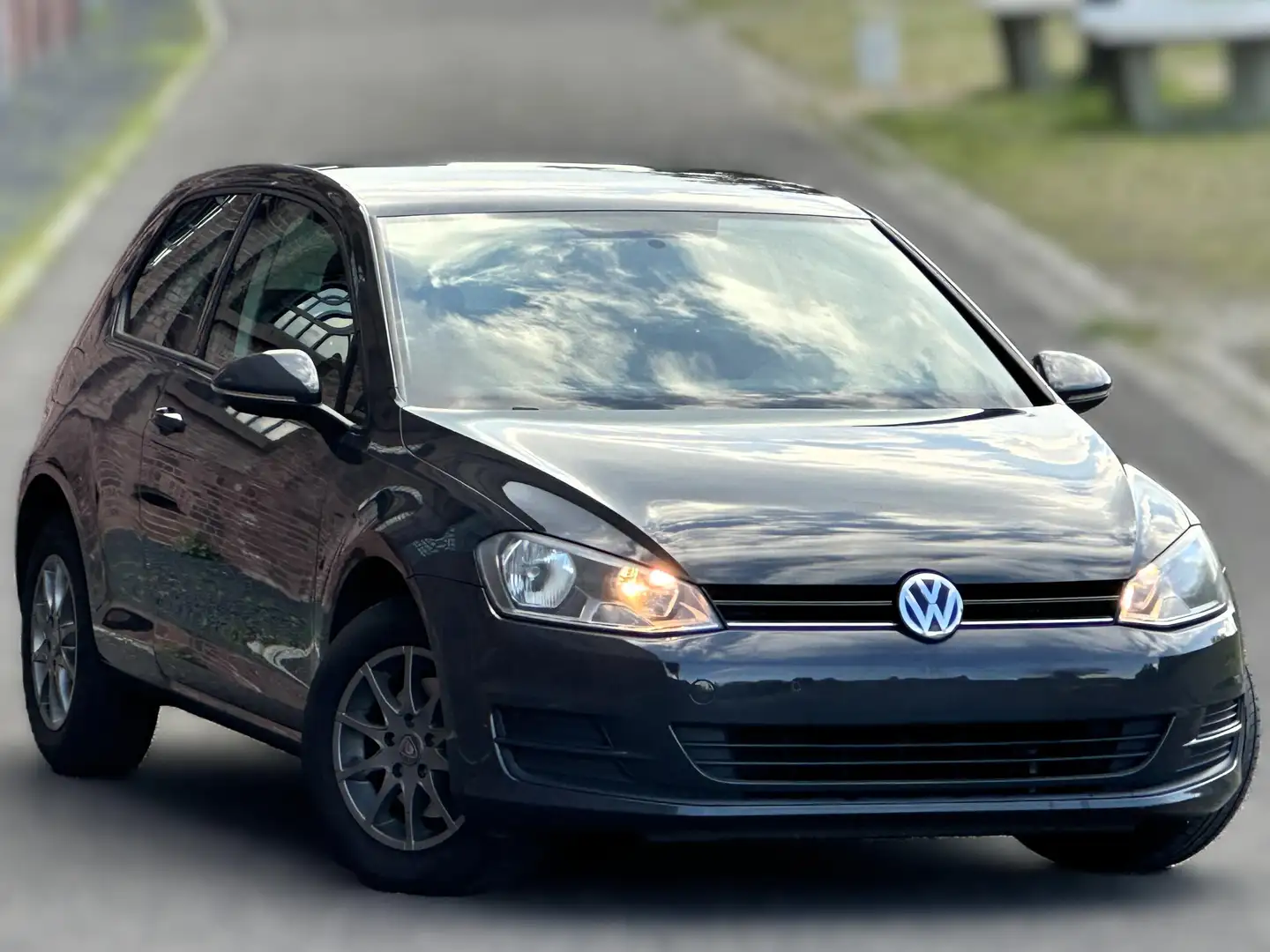 Volkswagen Golf Comfortline BMT PDC Klima Grau - 1