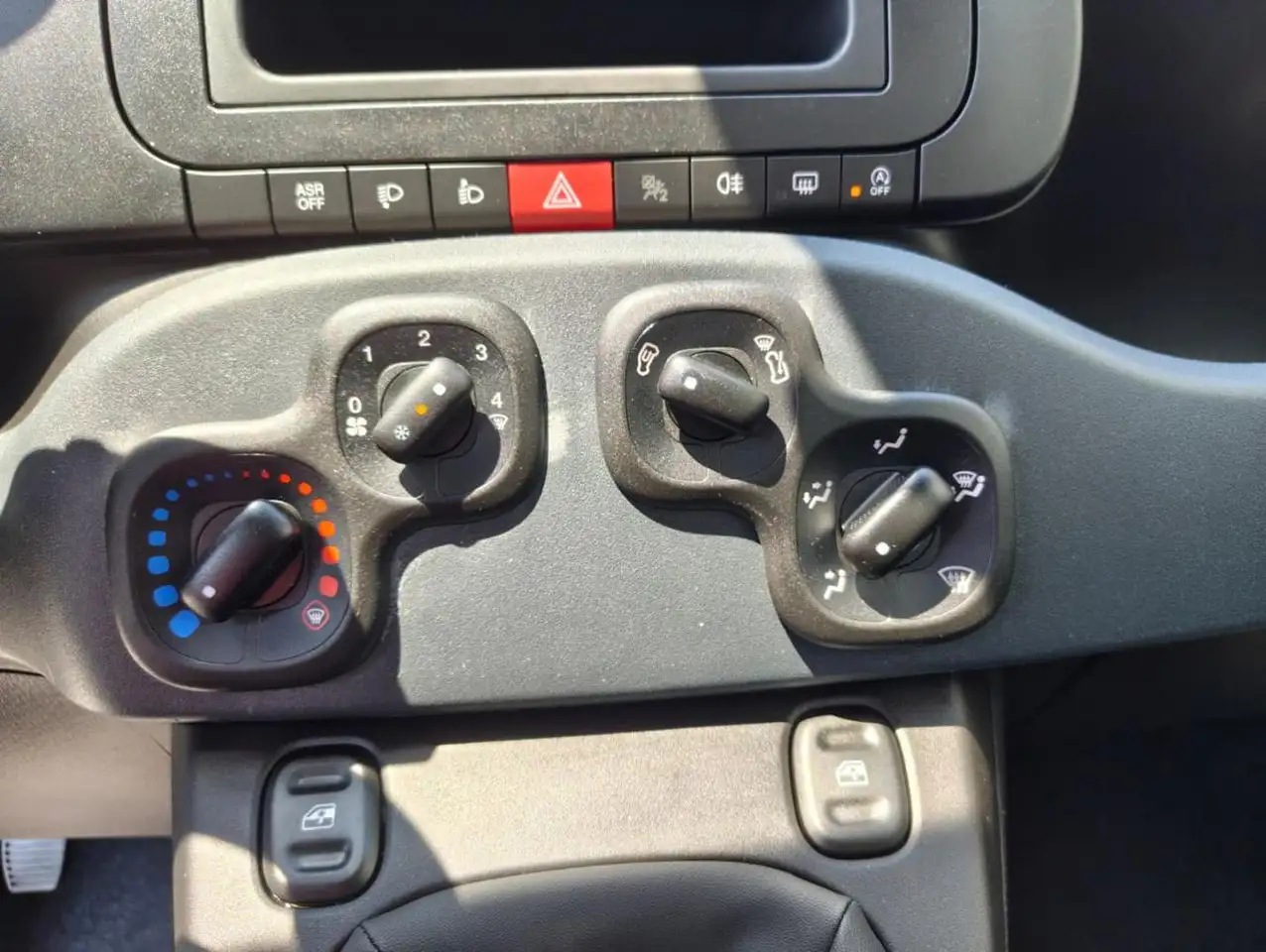 Fiat Panda 1.0 FireFly 70CV S&S Hybrid, миниатюра 9