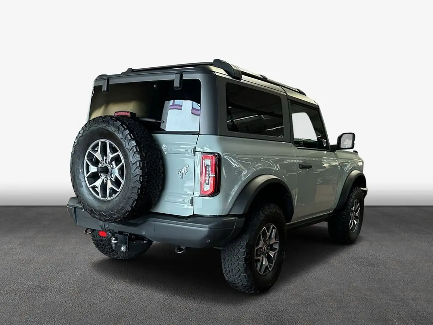 Ford Bronco 2,3 T Badlands 24x 999,-  Leasingrate Hig Grau - 2
