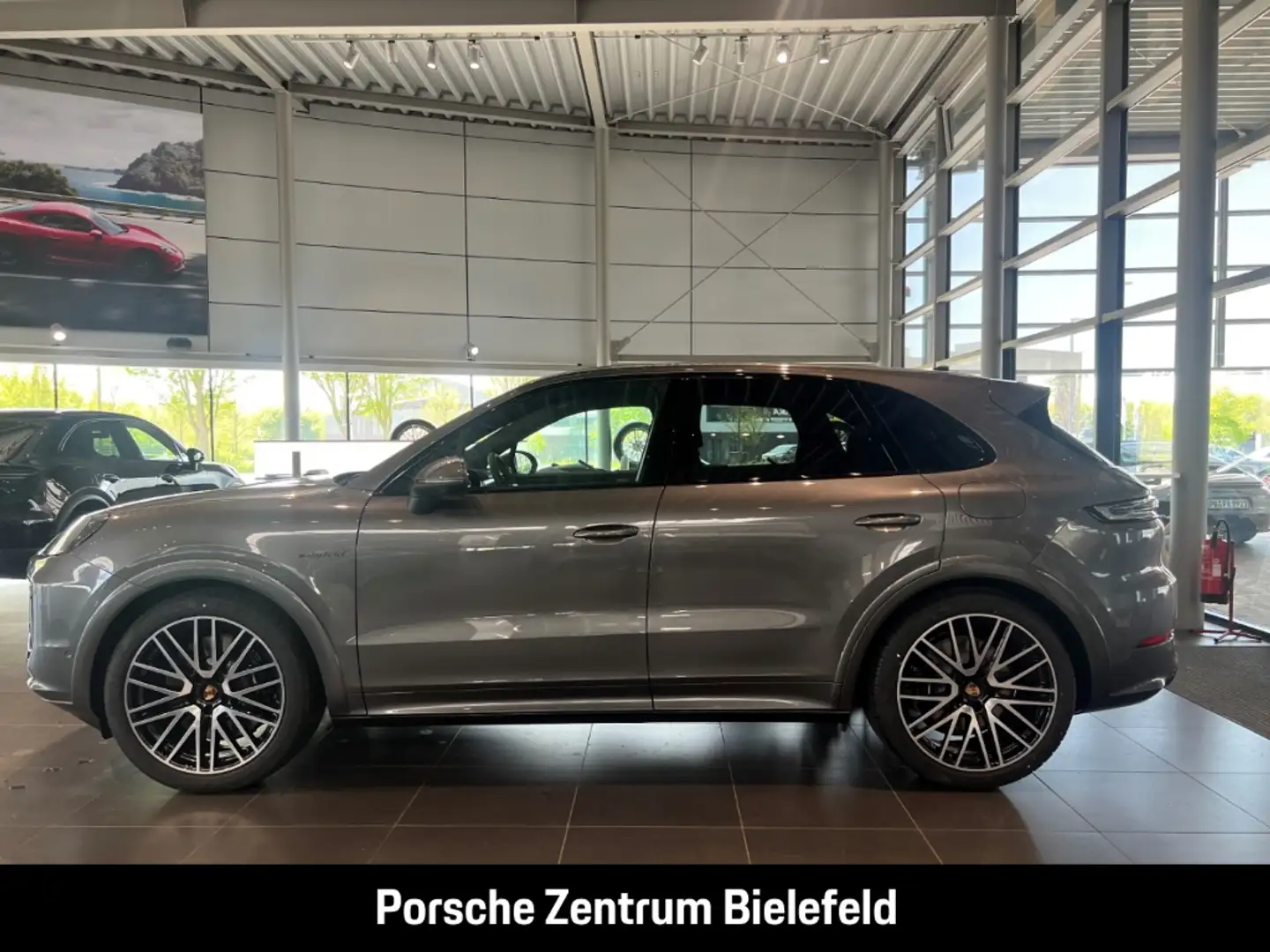 Porsche Cayenne S E-Hybrid InnoDrive LED-Matrix BOSE Grau - 2