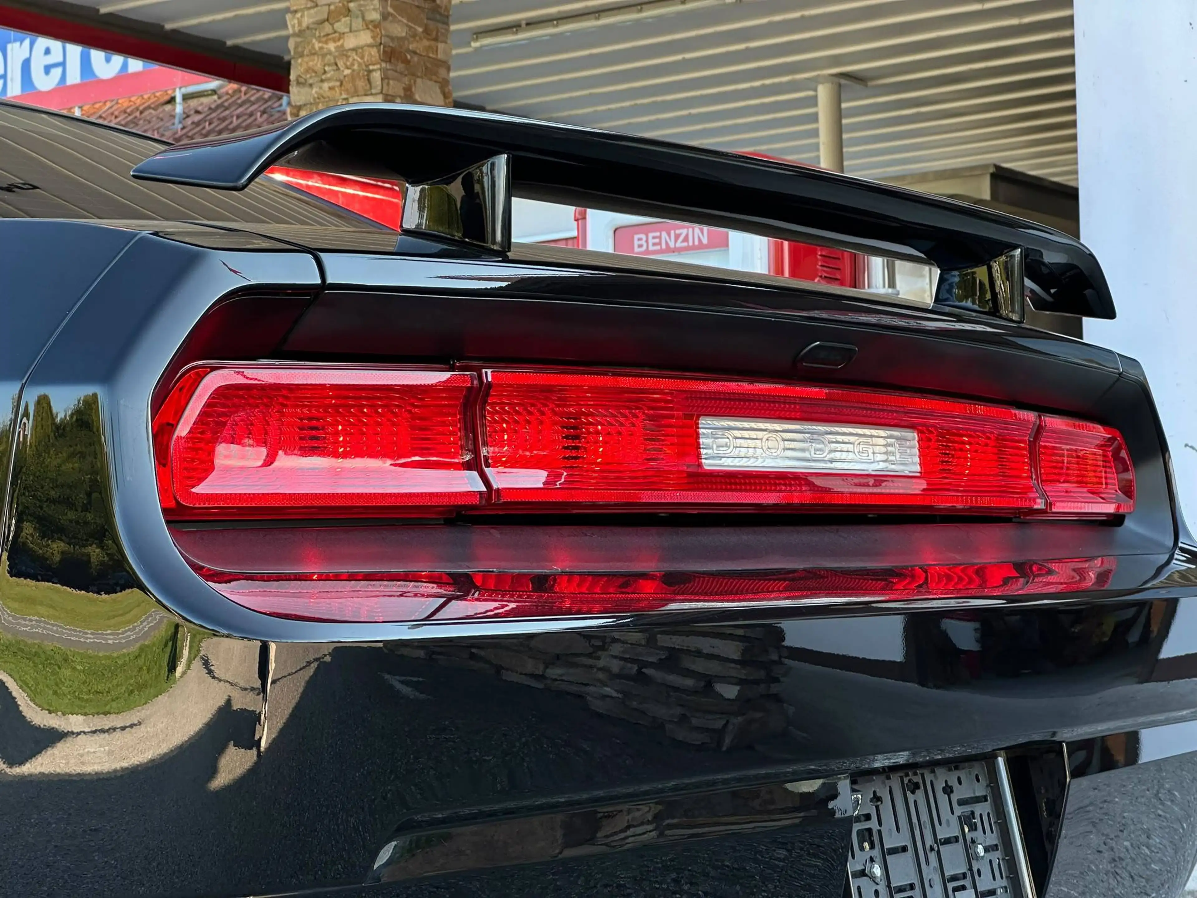Dodge Challenger 3,6L Aut. // Pickerl & Service NEU // — photo 14