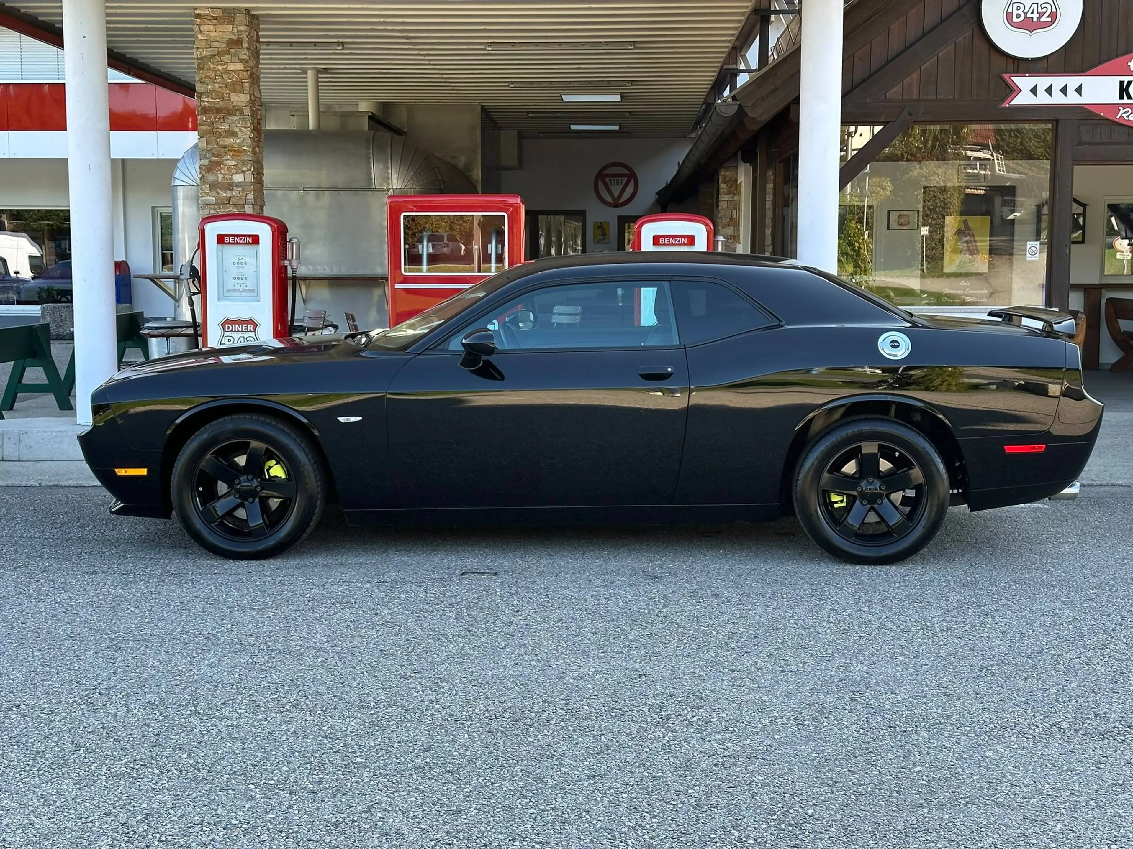 Dodge Challenger 3,6L Aut. // Pickerl & Service NEU // — photo 10
