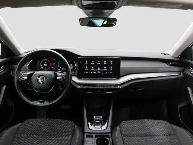 Skoda Octavia view 13