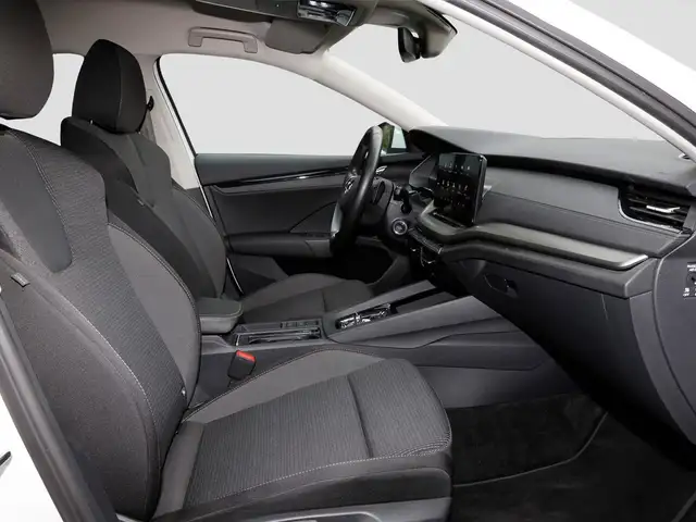 Skoda Octavia view 9