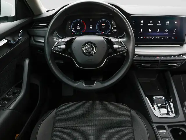 Skoda Octavia view 15