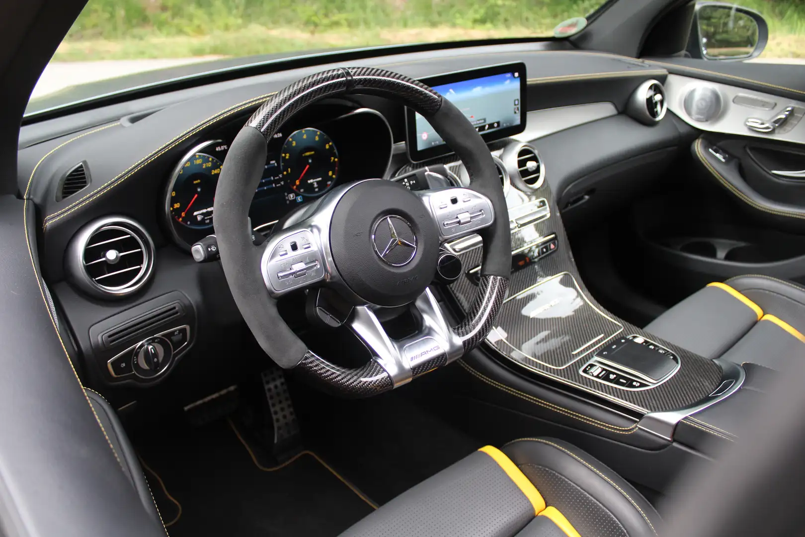 Mercedes-Benz GLC 63 AMG GLC 63S 9G-MCT Speedshift 4Matic+ Gris - 2