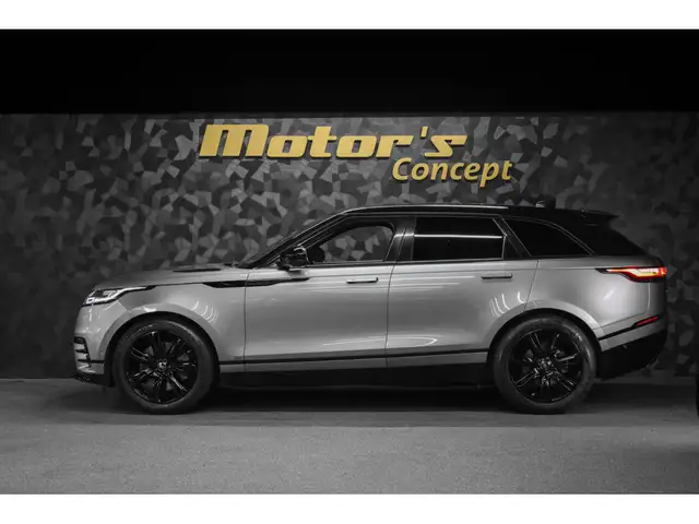 Land Rover Range Rover Velar view 2