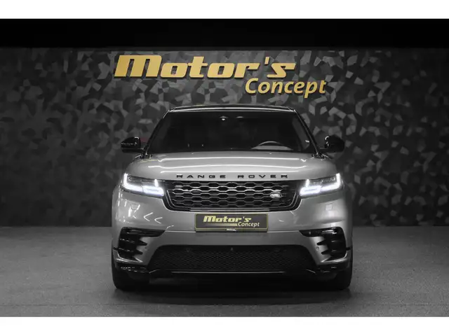 Land Rover Range Rover Velar view 4