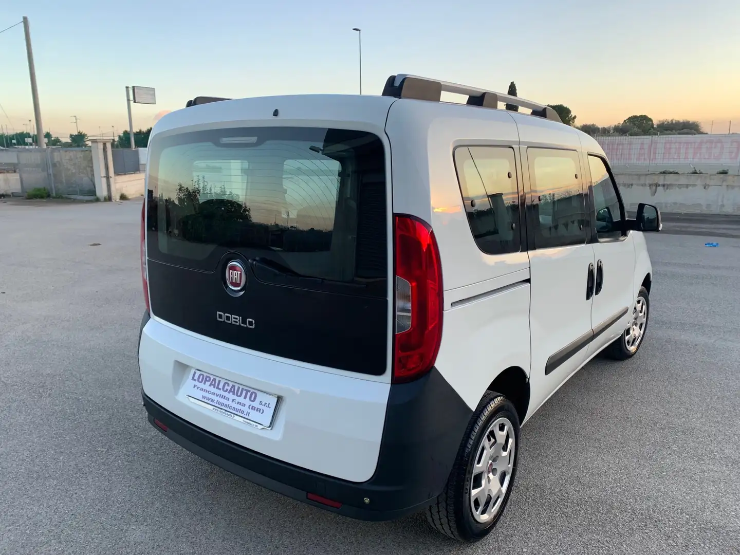 Fiat Doblo Doblo 1.6 mjt 16v Easy 95cv 7 POSTI Bianco - 2