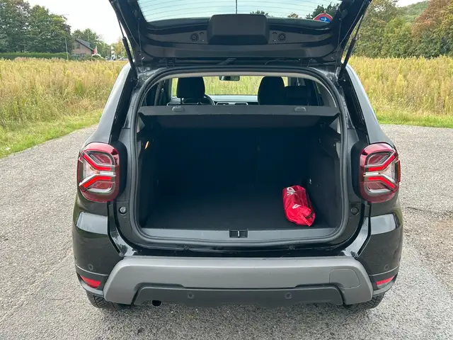 Dacia Duster view 5