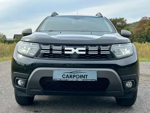 Dacia Duster view 9
