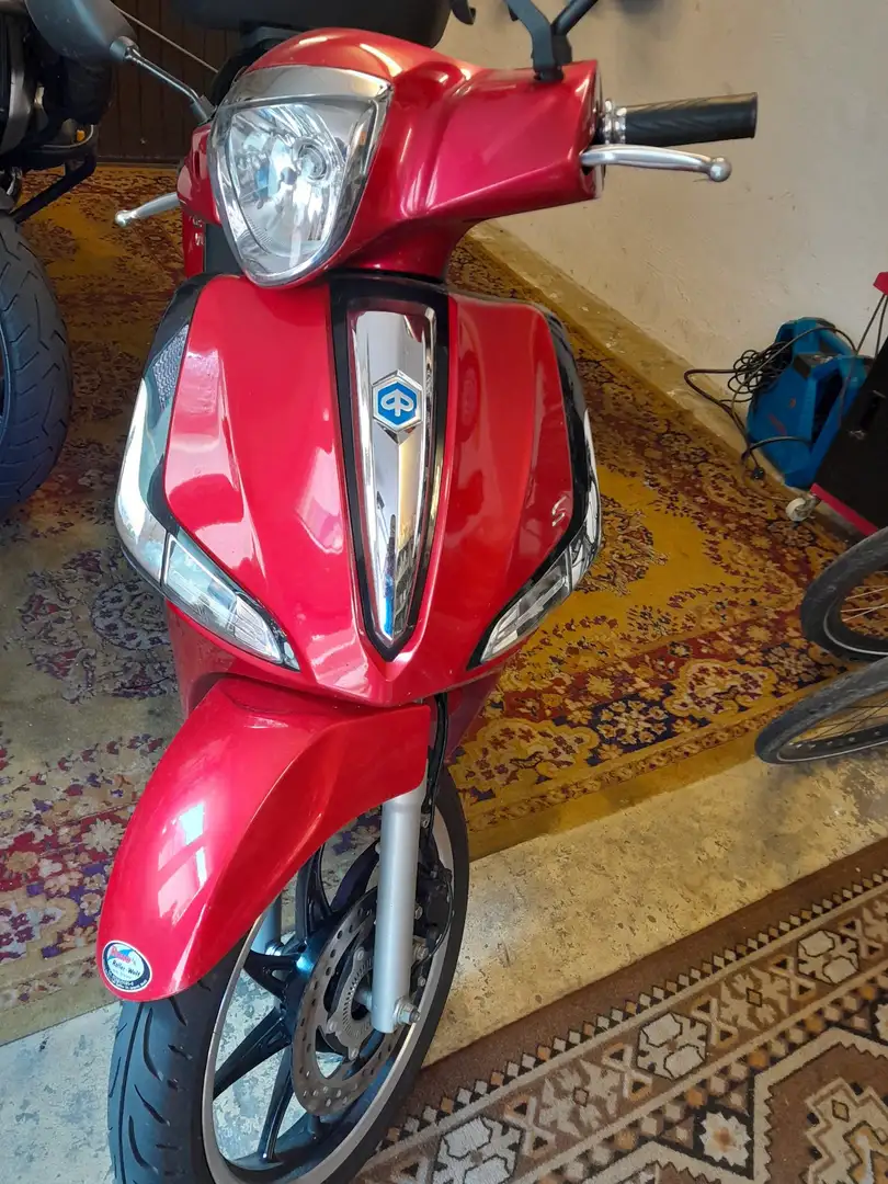 Piaggio Liberty 150 Kırmızı - 1