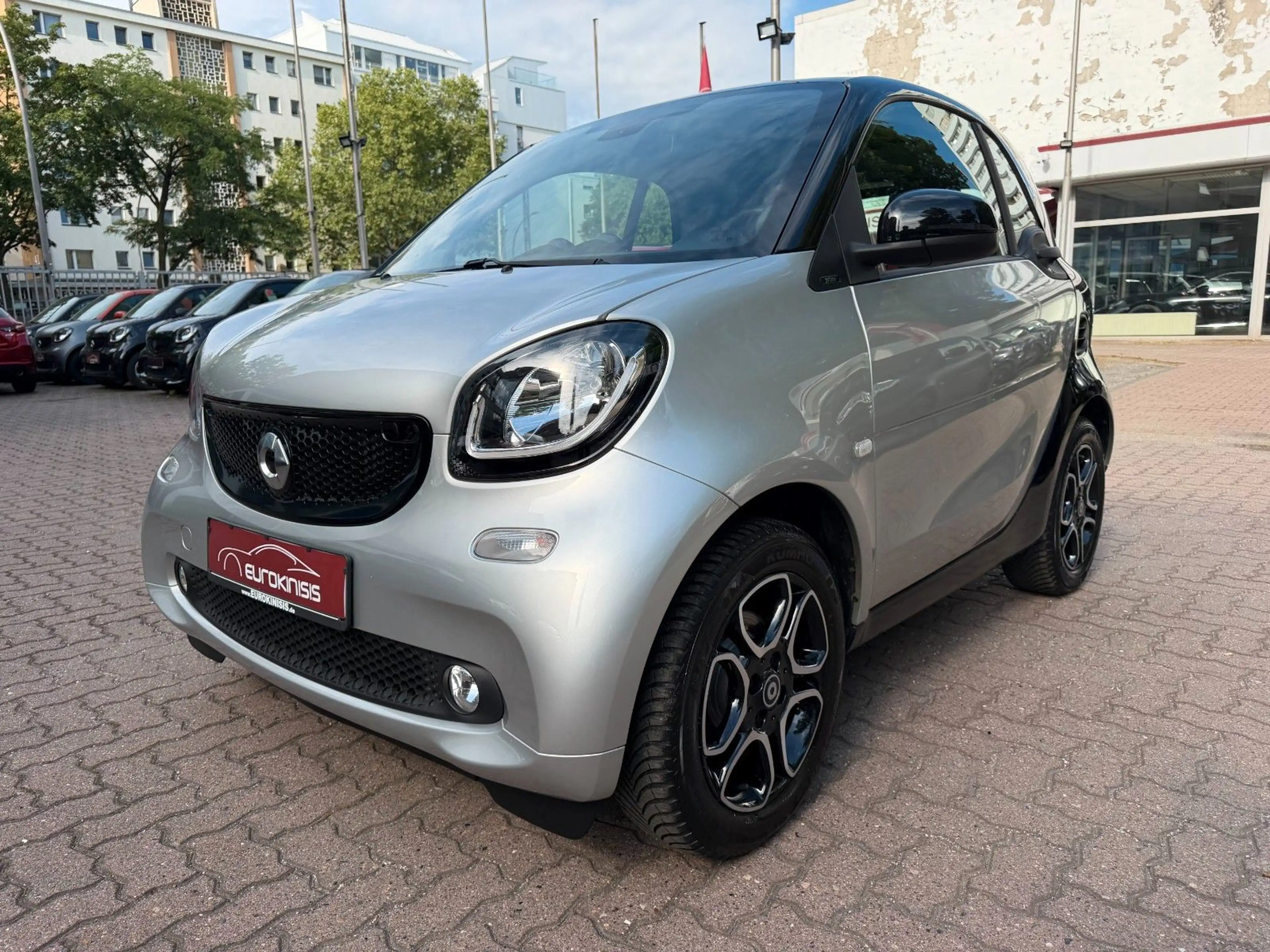 smart forTwo fortwo TWIN prime*PANO*LEDER*NAVI*SHZ*KAM* — photo 8