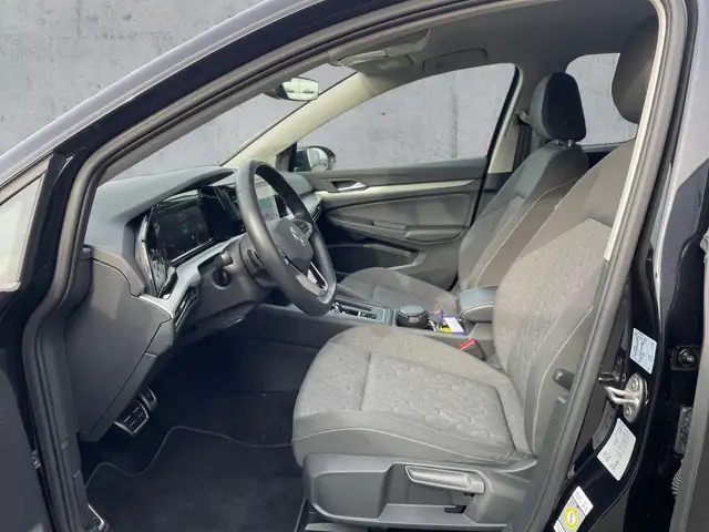 Volkswagen Golf view 12