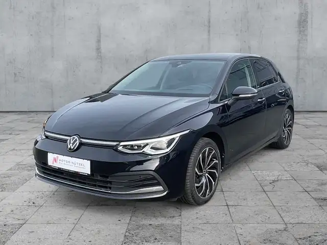 Volkswagen Golf view 2