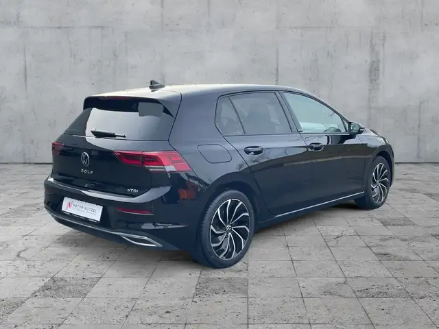 Volkswagen Golf view 6