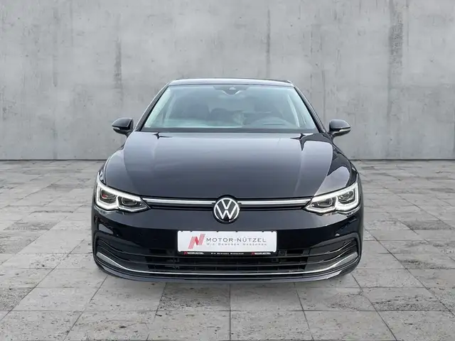 Volkswagen Golf view 4