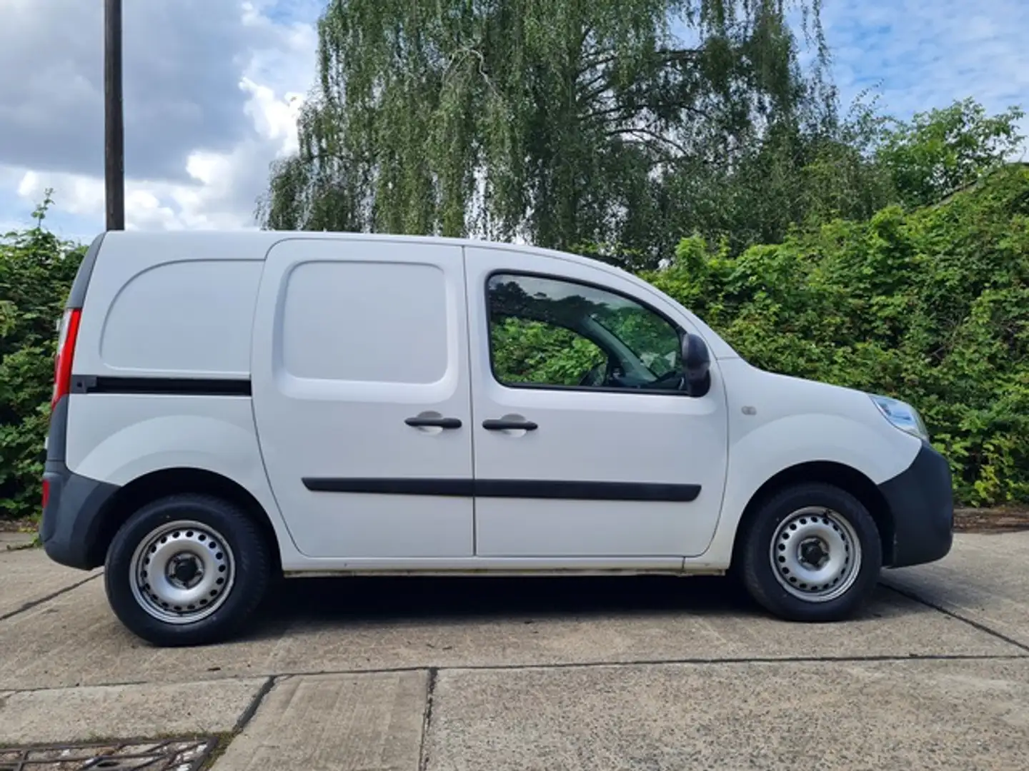 Renault Kangoo KLIMA + NAVI + TÜV NEU + 1.HAND + ZR NEU Weiß - 2