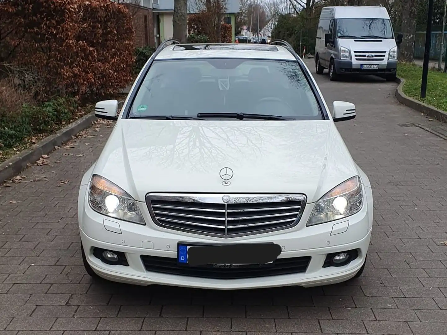 Mercedes-Benz 220 CDI srebrna - 1