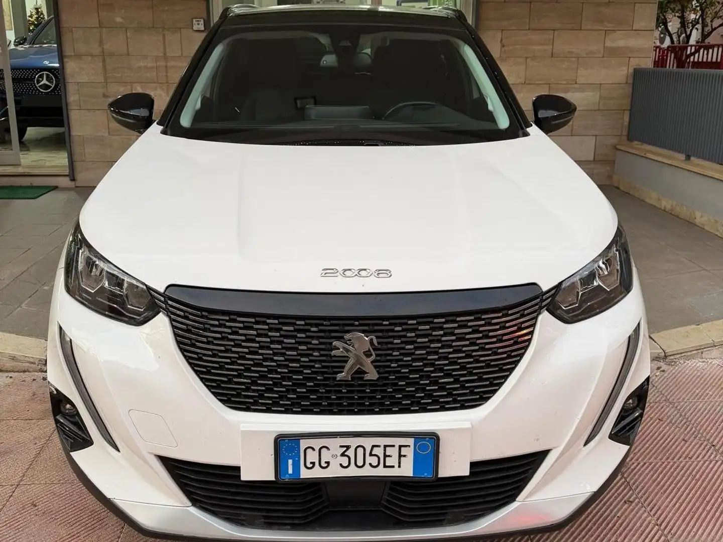 Peugeot 2008 2008 II 2020 1.5 bluehdi Allure Pack s Bianco - 1