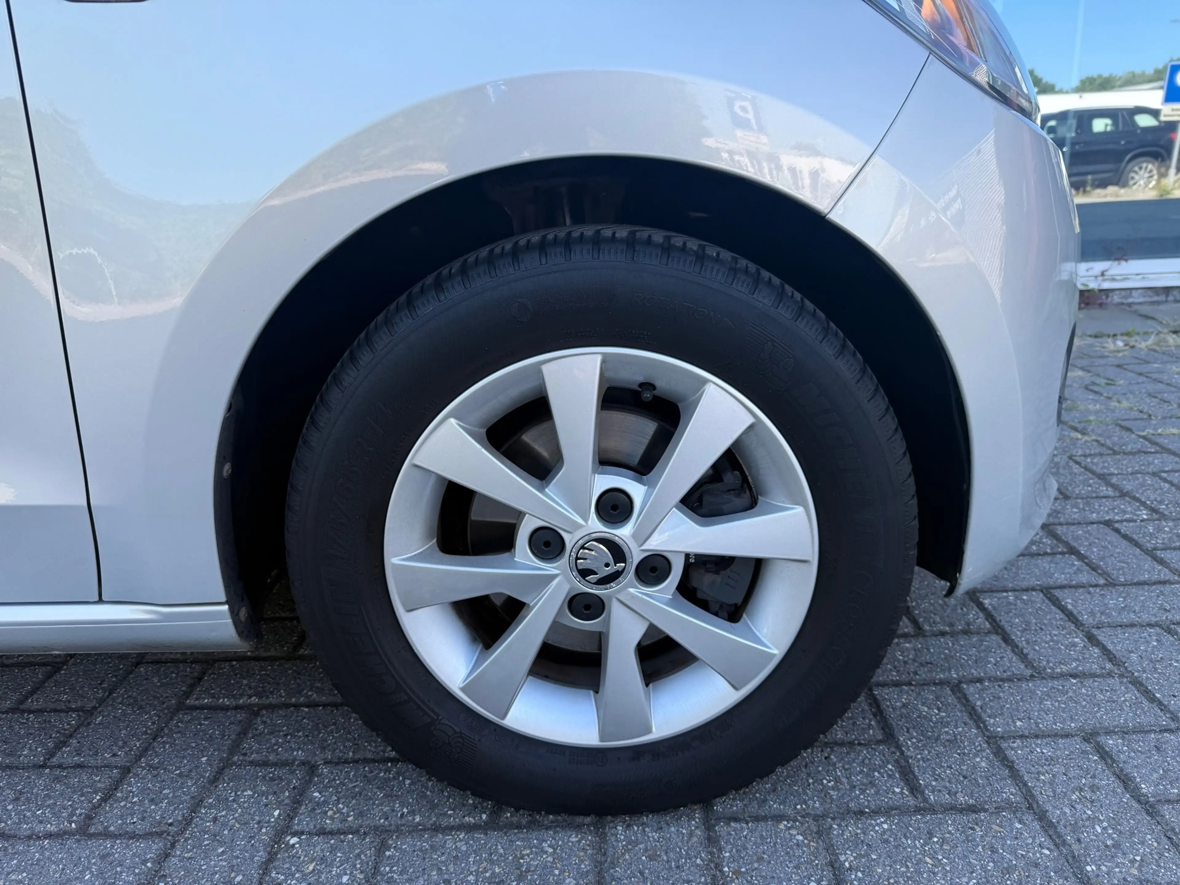 Skoda Citigo 1.0 Greentech Tour - Media - All season - Airco - — photo 23