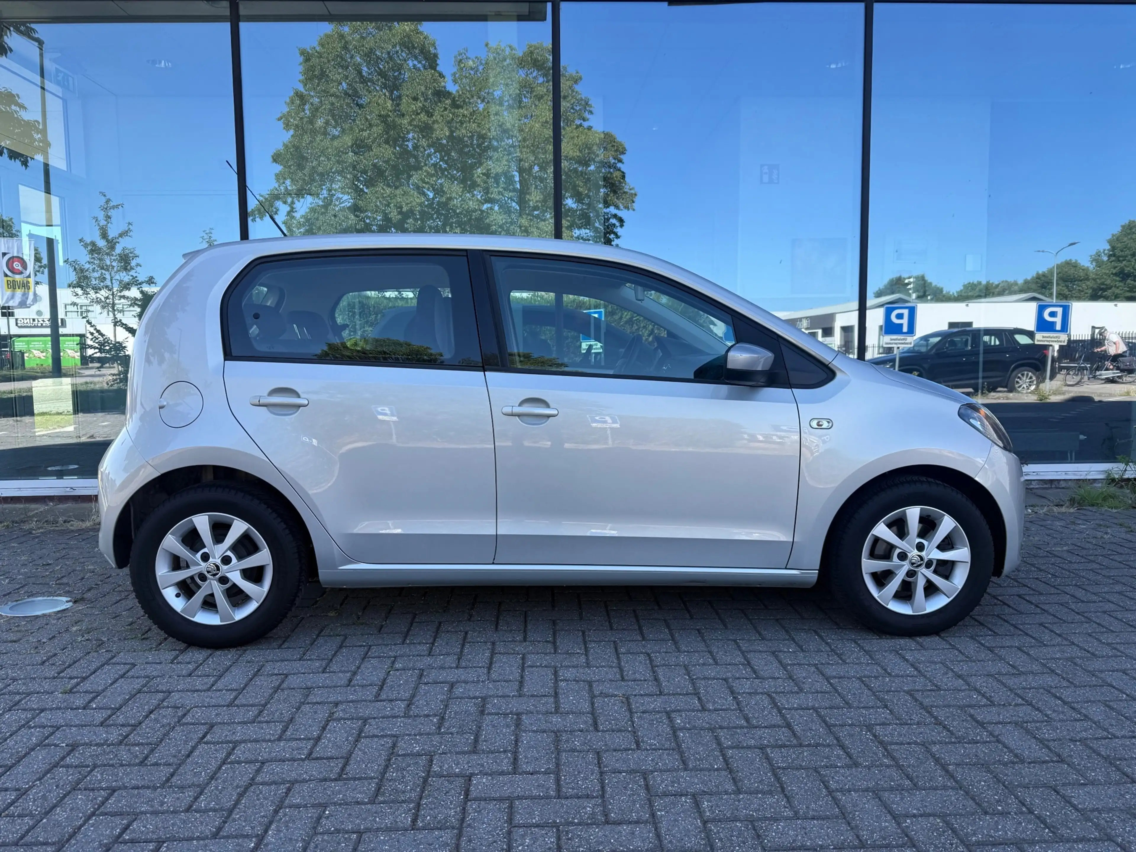 Skoda Citigo 1.0 Greentech Tour - Media - All season - Airco - — photo 24