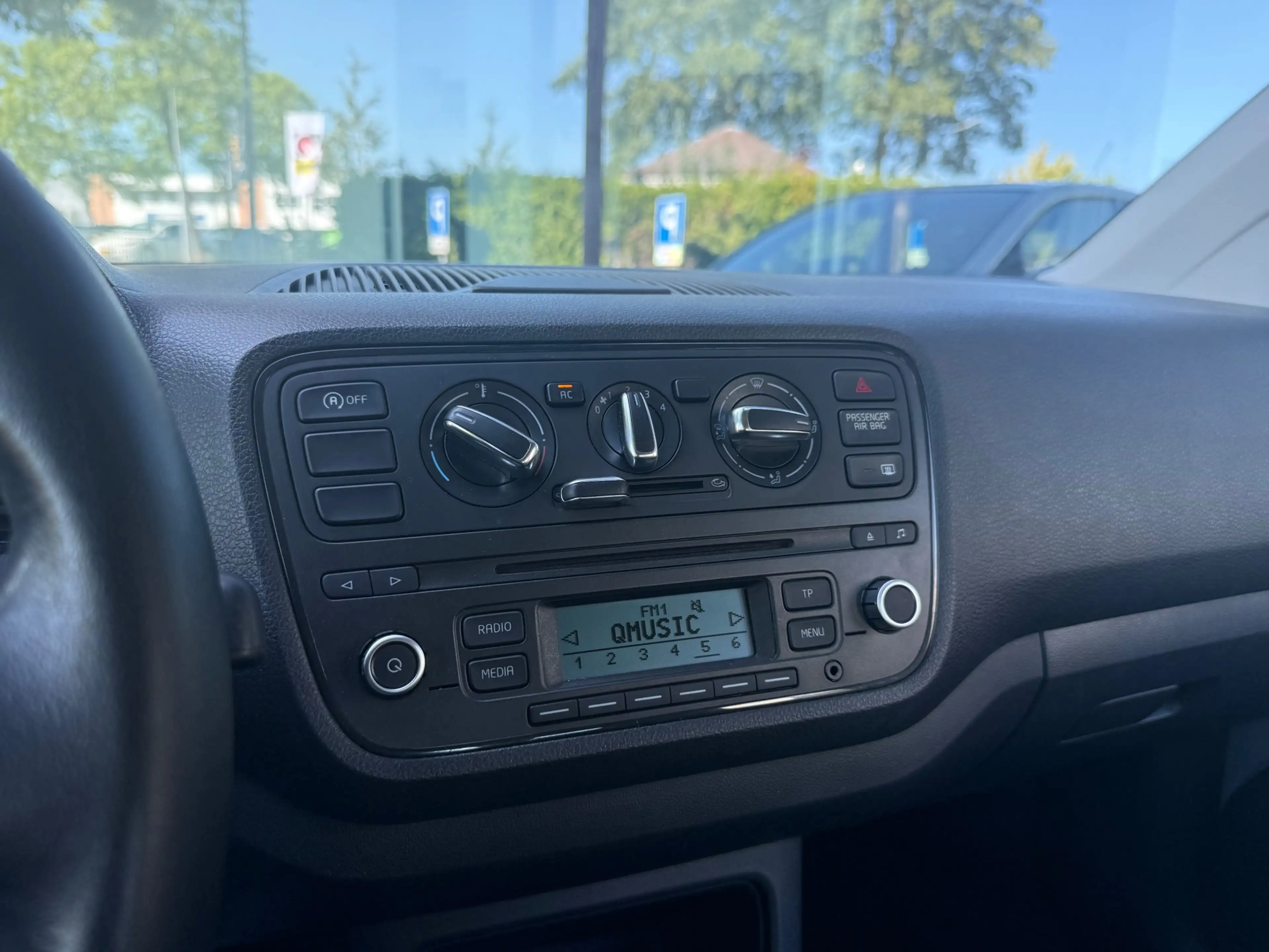 Skoda Citigo 1.0 Greentech Tour - Media - All season - Airco - — photo 13
