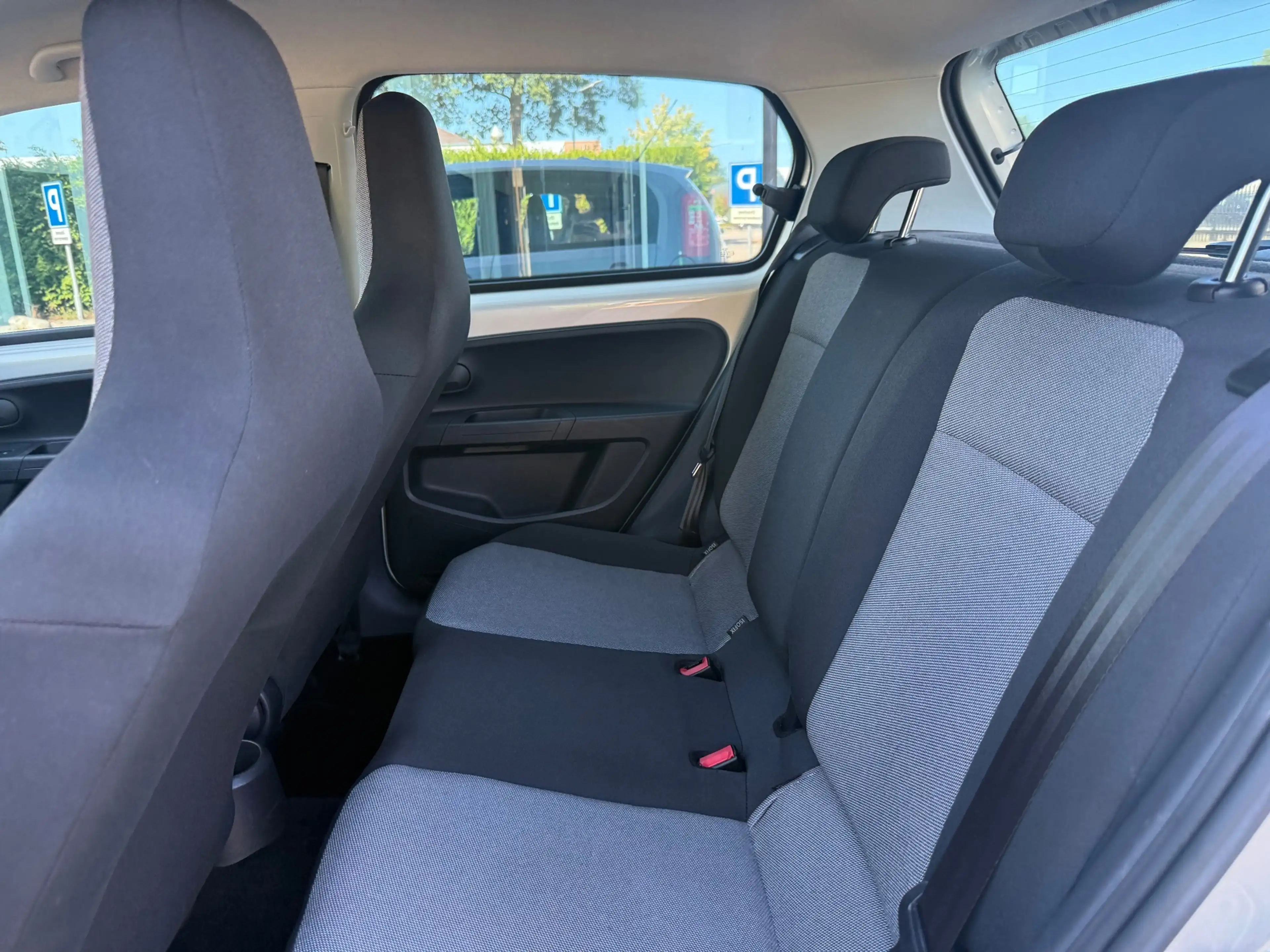 Skoda Citigo 1.0 Greentech Tour - Media - All season - Airco - — photo 15
