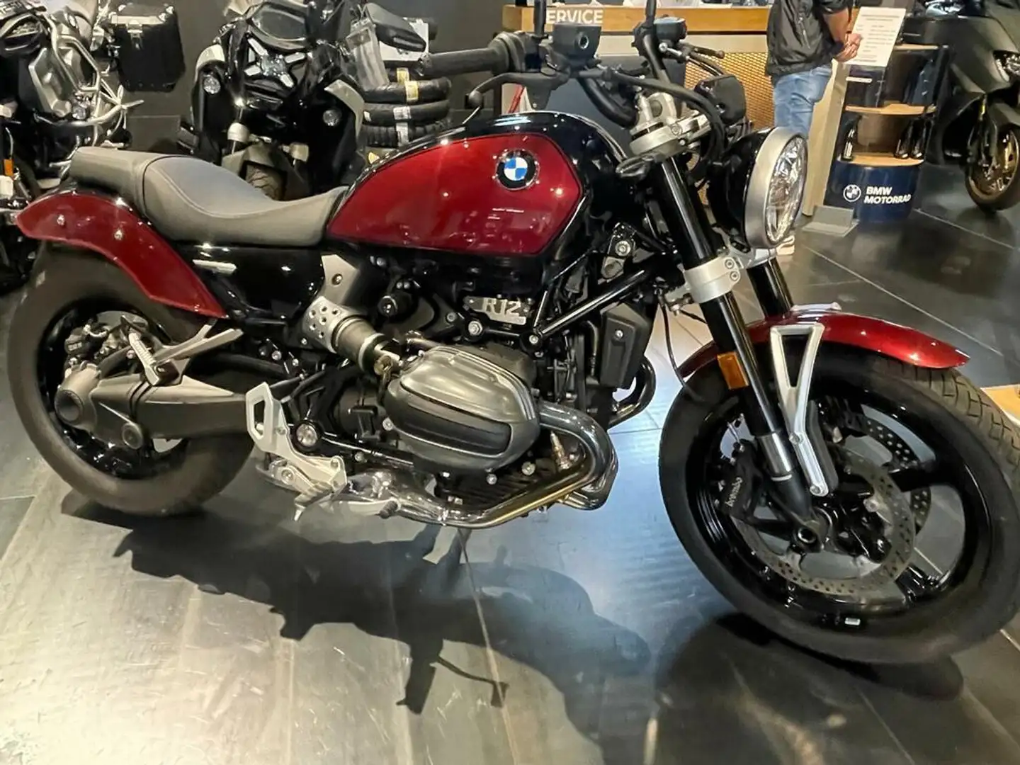 BMW R 12 Abs Piros - 1