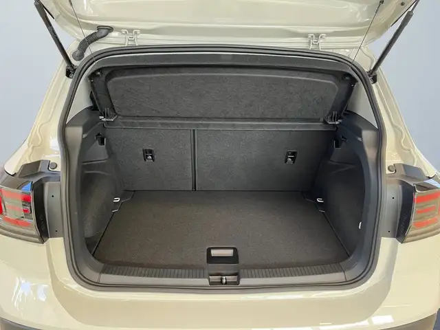 Volkswagen T-Cross view 14