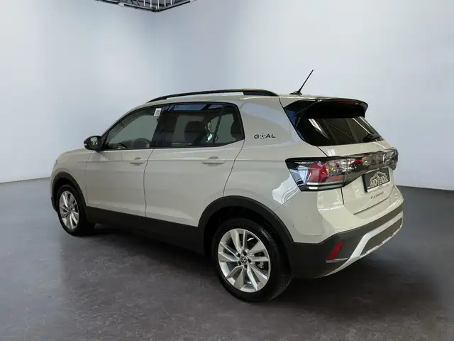 Volkswagen T-Cross view 4