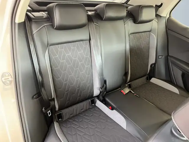 Volkswagen T-Cross view 11
