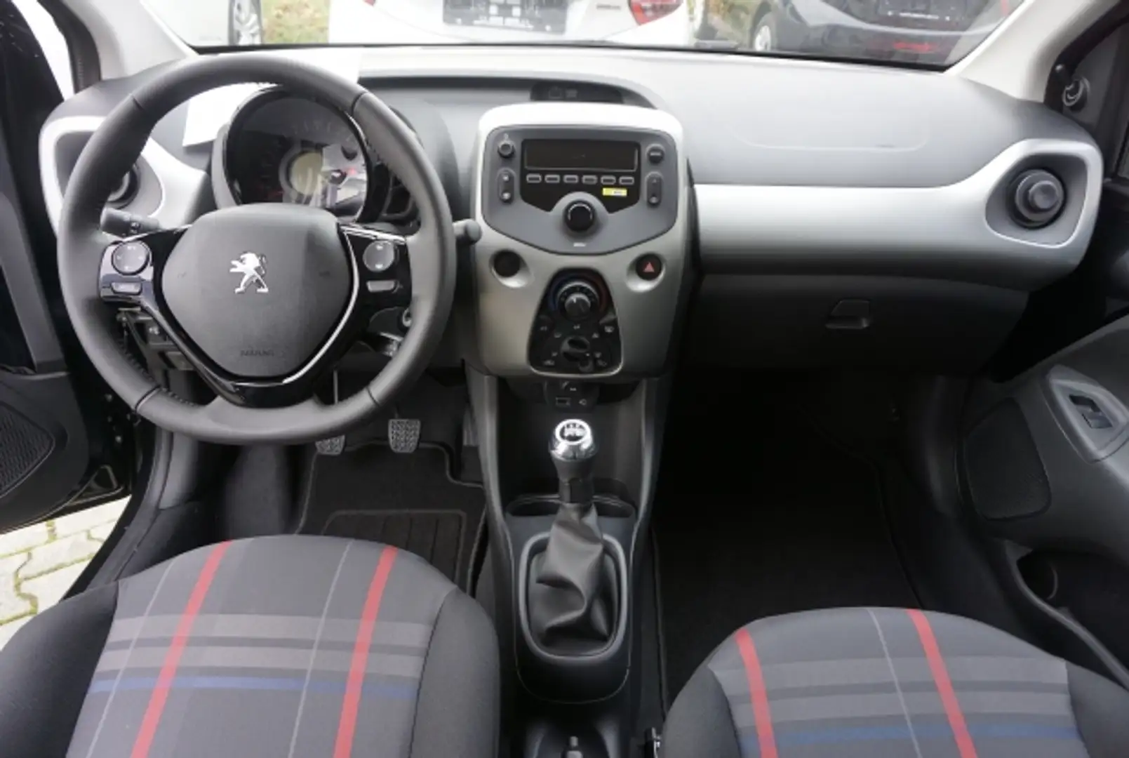 Peugeot 108 TOP Roland Garros 1.2 PureTech 82 Blanc - 2