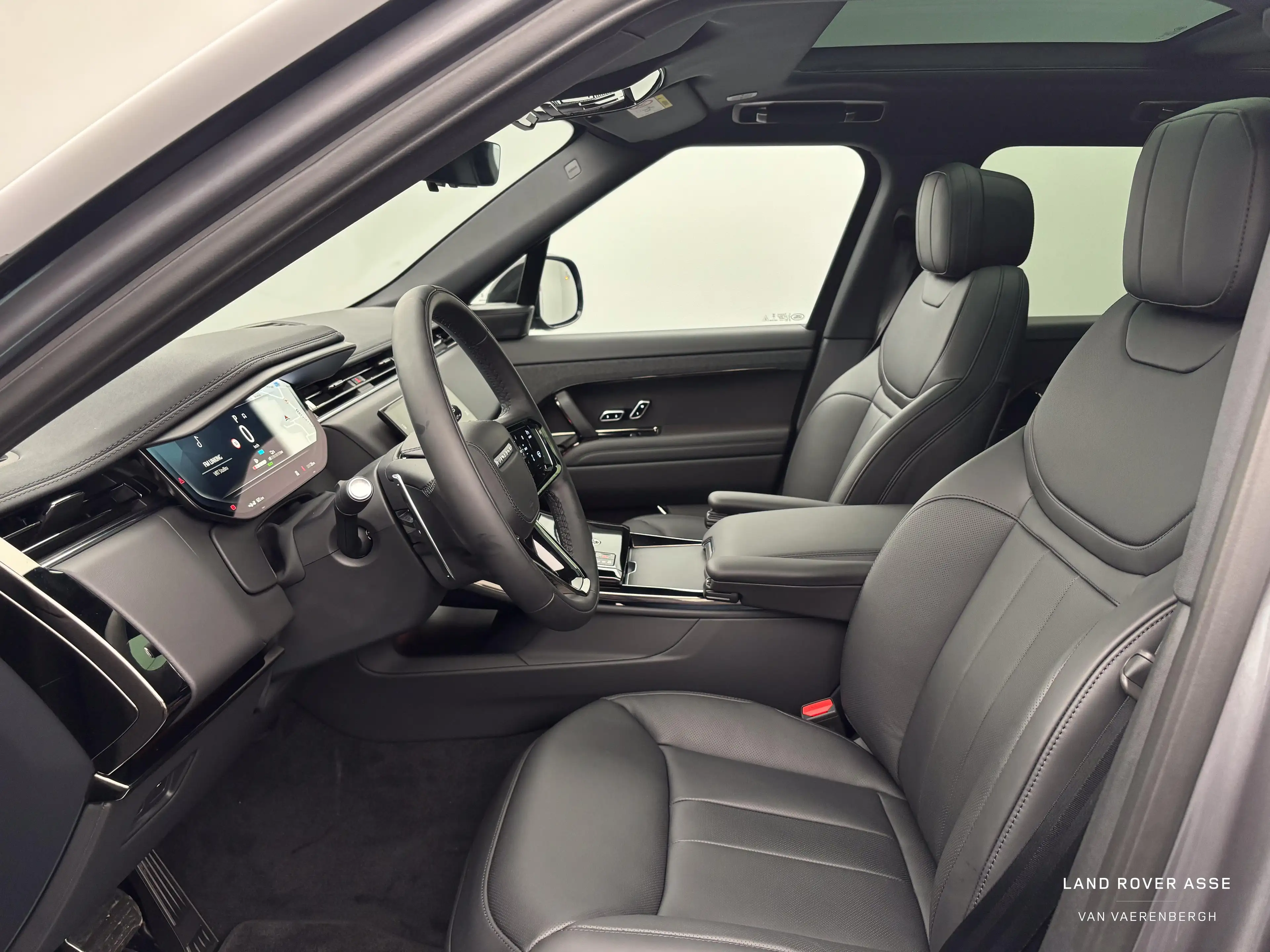 Land Rover Range Rover Sport P460e Dynamic HSE — photo 10