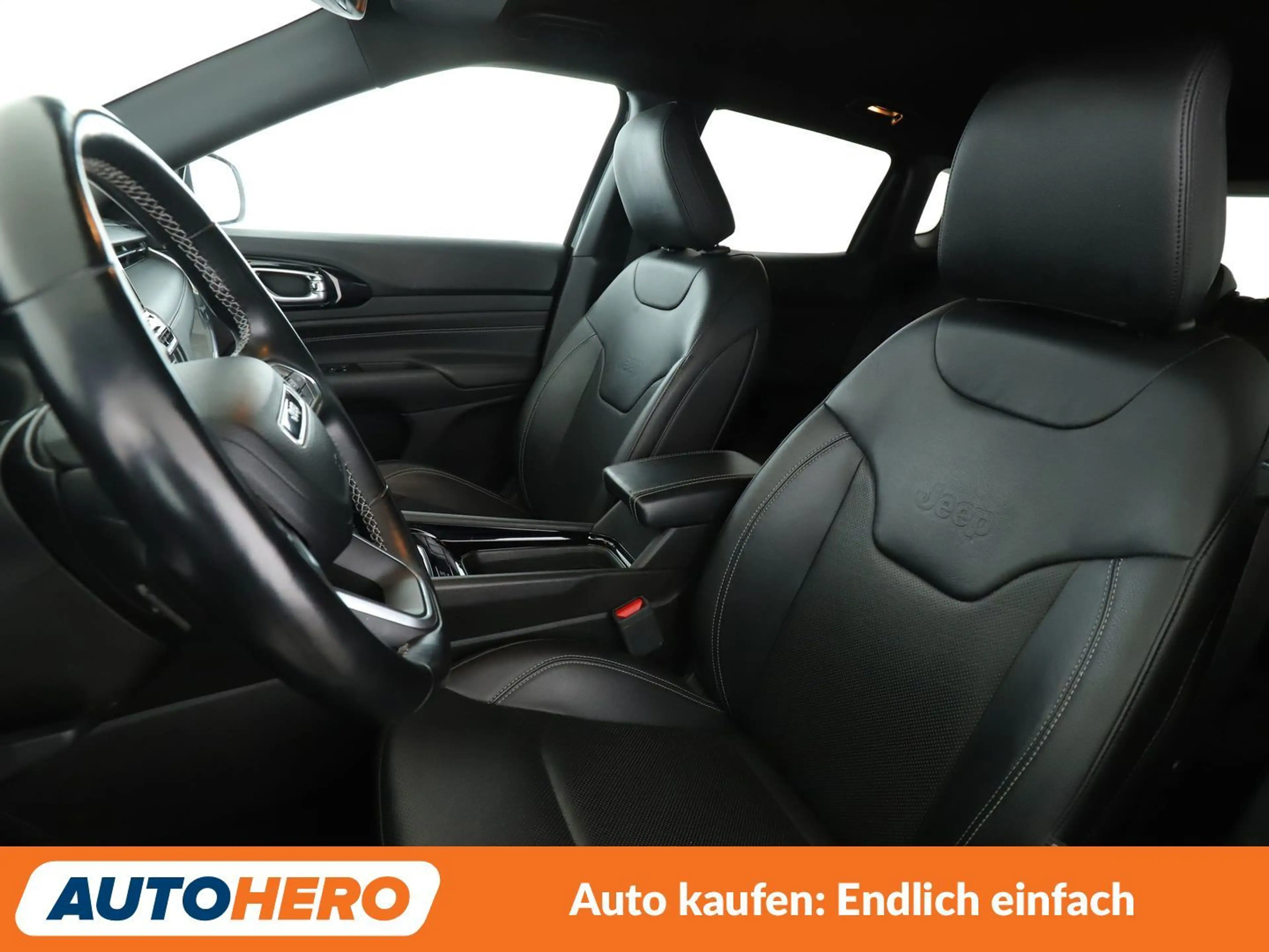 Jeep Compass 1.3 T4 4xe Plug-in Hybrid S Aut.*NAVI*LED*ACC* — photo 10