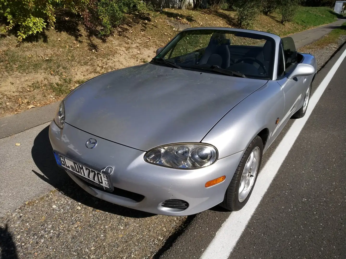 Mazda MX-5 1.6i Plateado - 2