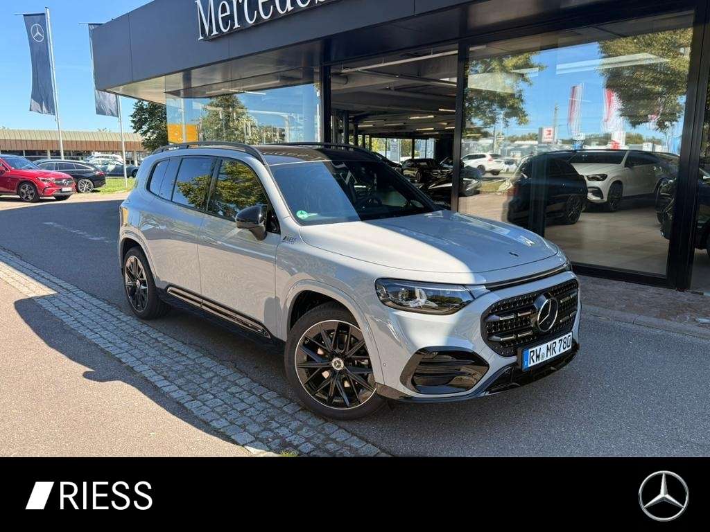 2026 Mercedes Benz GLB 220