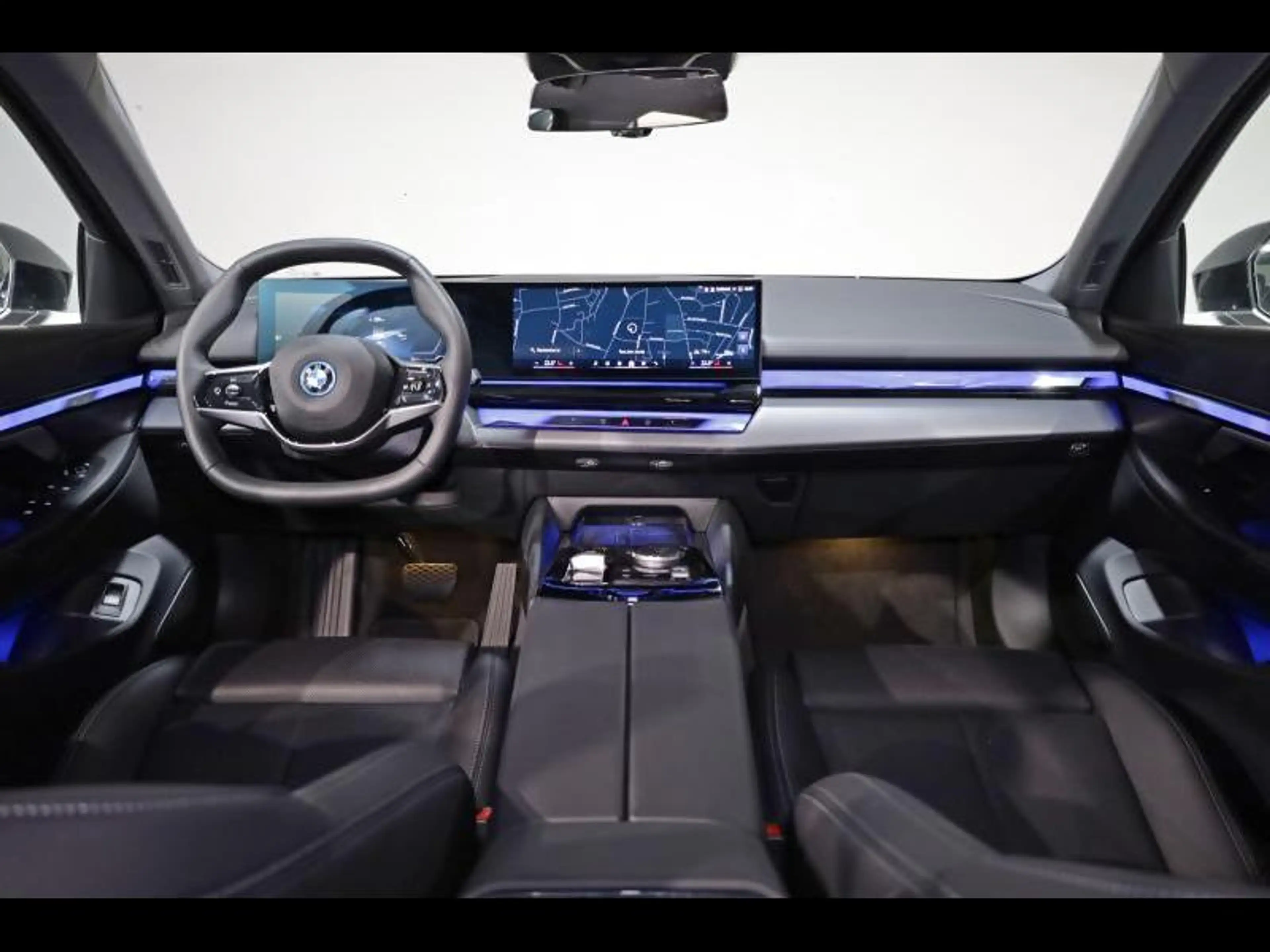 BMW i5 eDrive40 Berline — photo 7