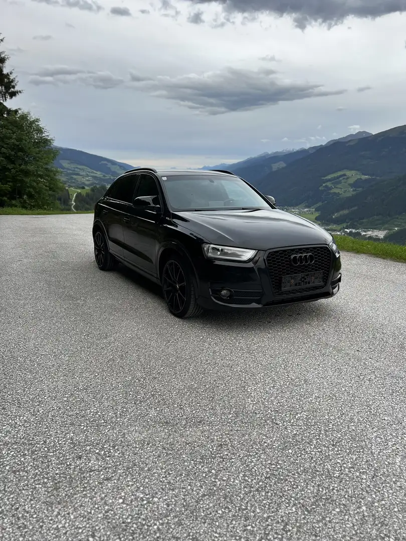 Audi Q3 2.0 TFSI quattro S-Line Schwarz - 2