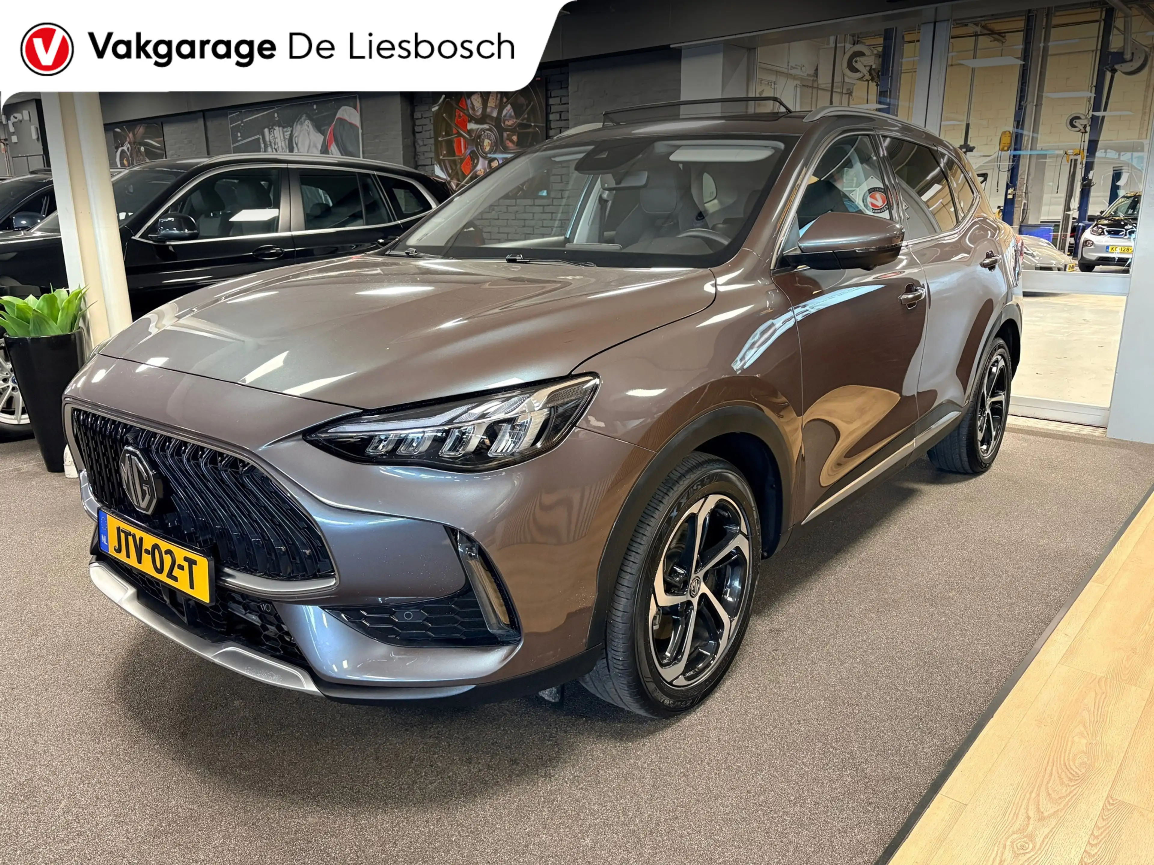 MG EHS 1.5 TGDI Luxury PHEV / automaat / 360camera / Lede — photo 2