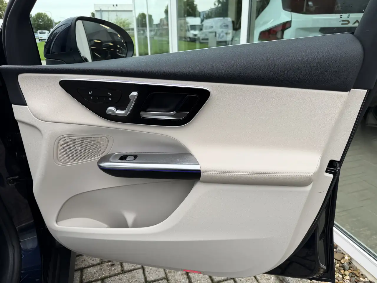 Mercedes-Benz GLC 300e 4MATIC Luxury Line Stoelverkoeling, миниатюра 15
