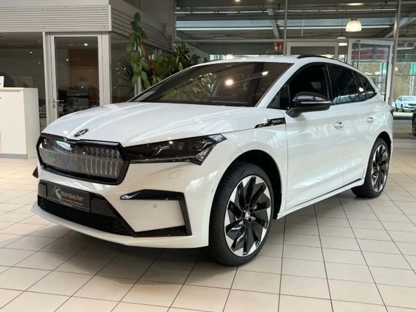 Skoda Enyaq 85 Sportline 82 kWh Batterie Elektromotor Blanco - 2