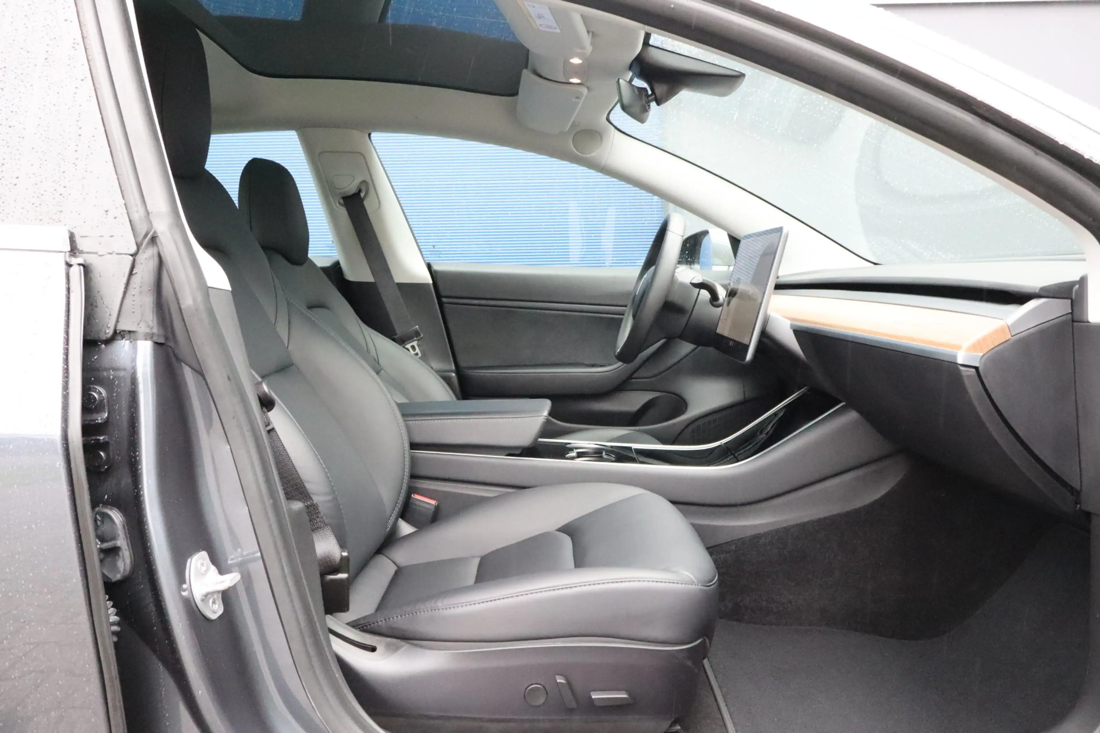 Tesla Model 3 Long Range AWD 75 kWh | SOH 88% | Full Self-Drivin — photo 9