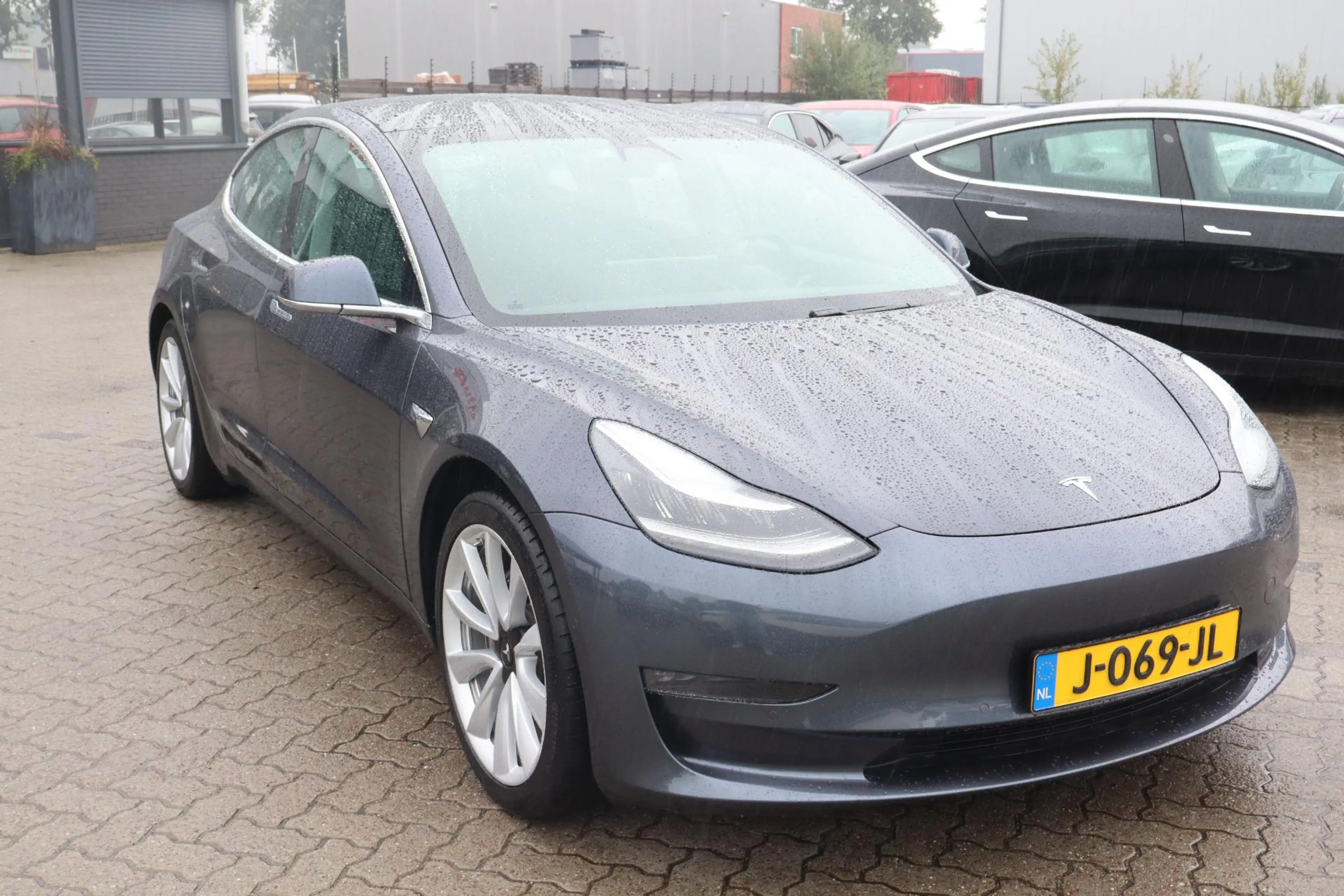 Tesla Model 3 Long Range AWD 75 kWh | SOH 88% | Full Self-Drivin — photo 8