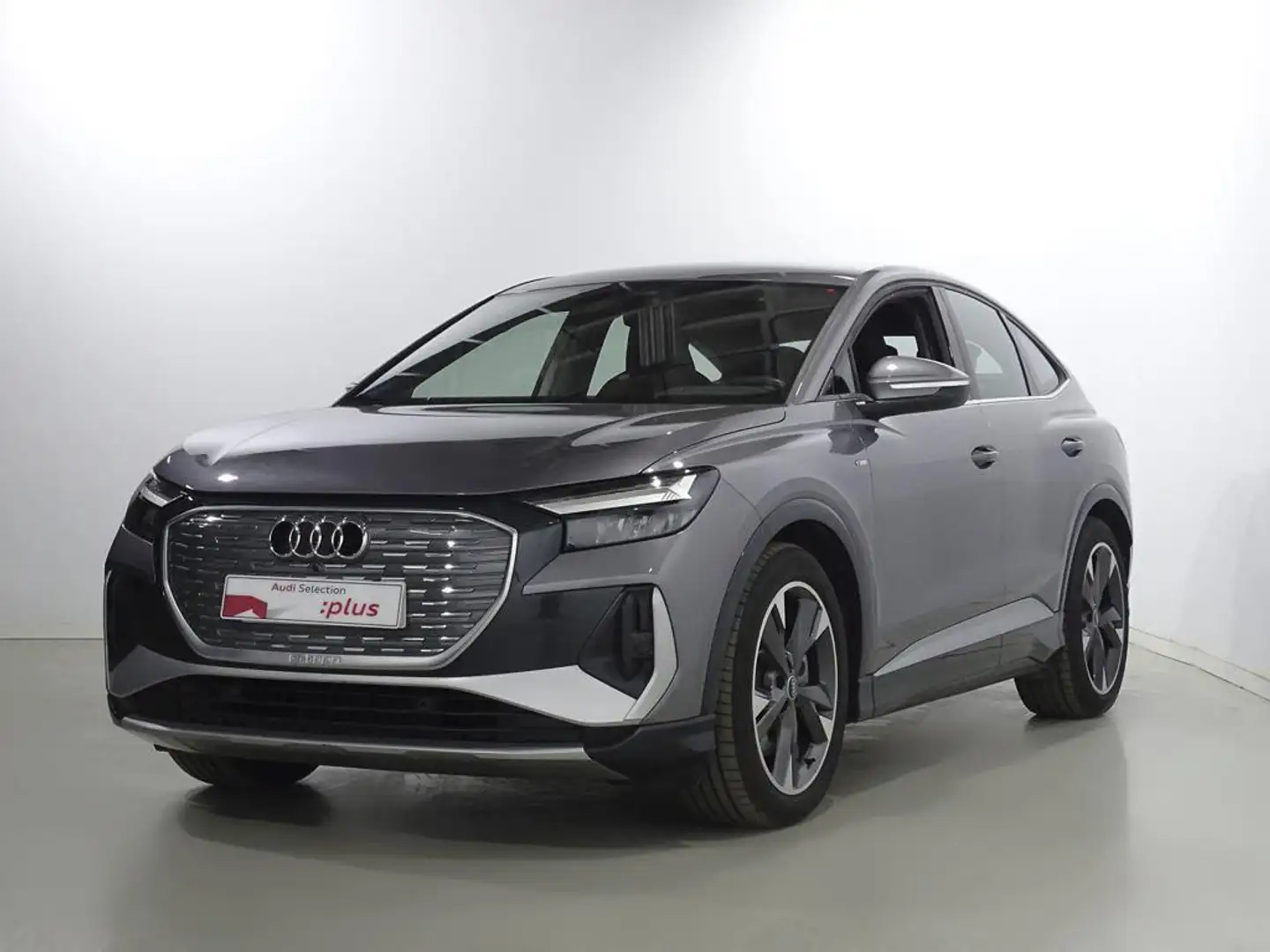 Audi Q4 e-tron 40 S Line 82KWh Gris - 1