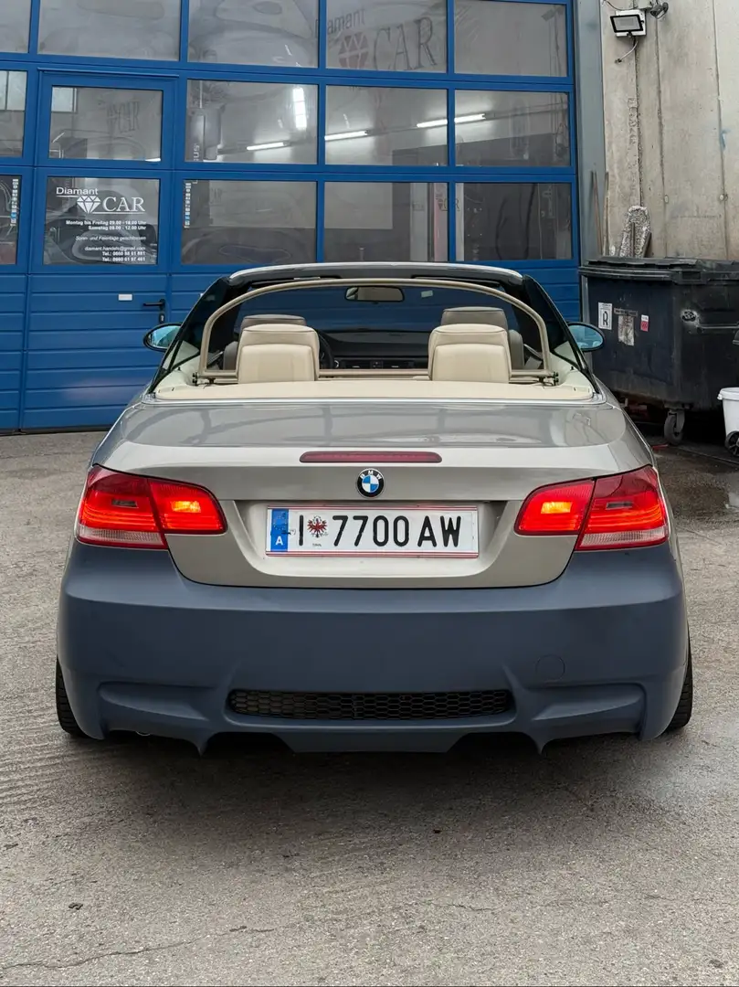 BMW 330 330d DPF Cabrio Aut. - 2