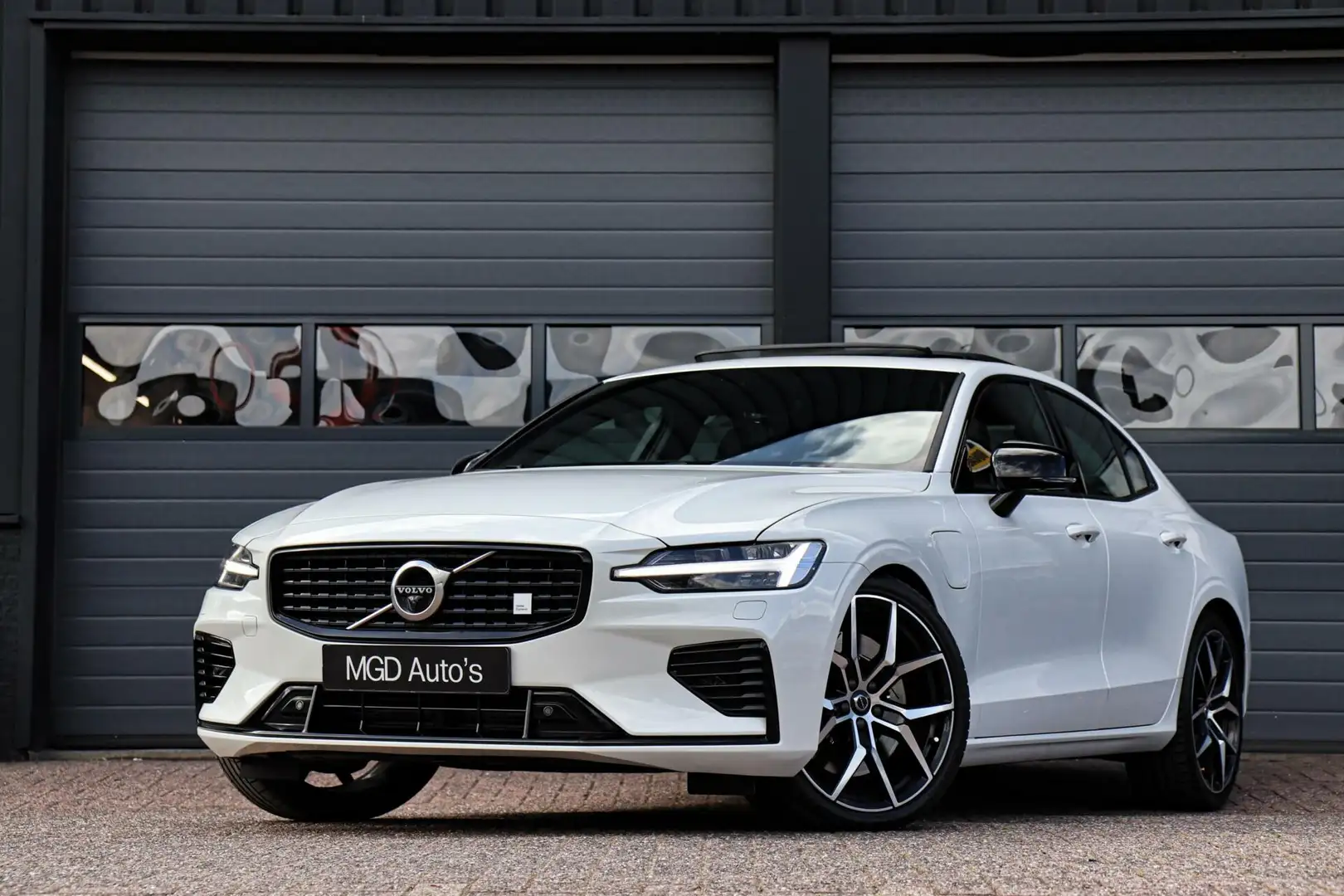 Volvo S60 2.0 T8 AWD Polestar Engineered /PANODAK/B&W/MEMORY Blanco - 1