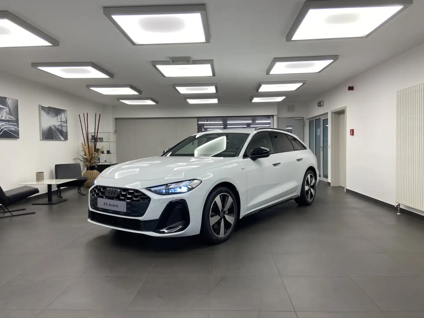 Audi A5 Avant S line TDI quattro 204 CV S tronic Blanc - 1